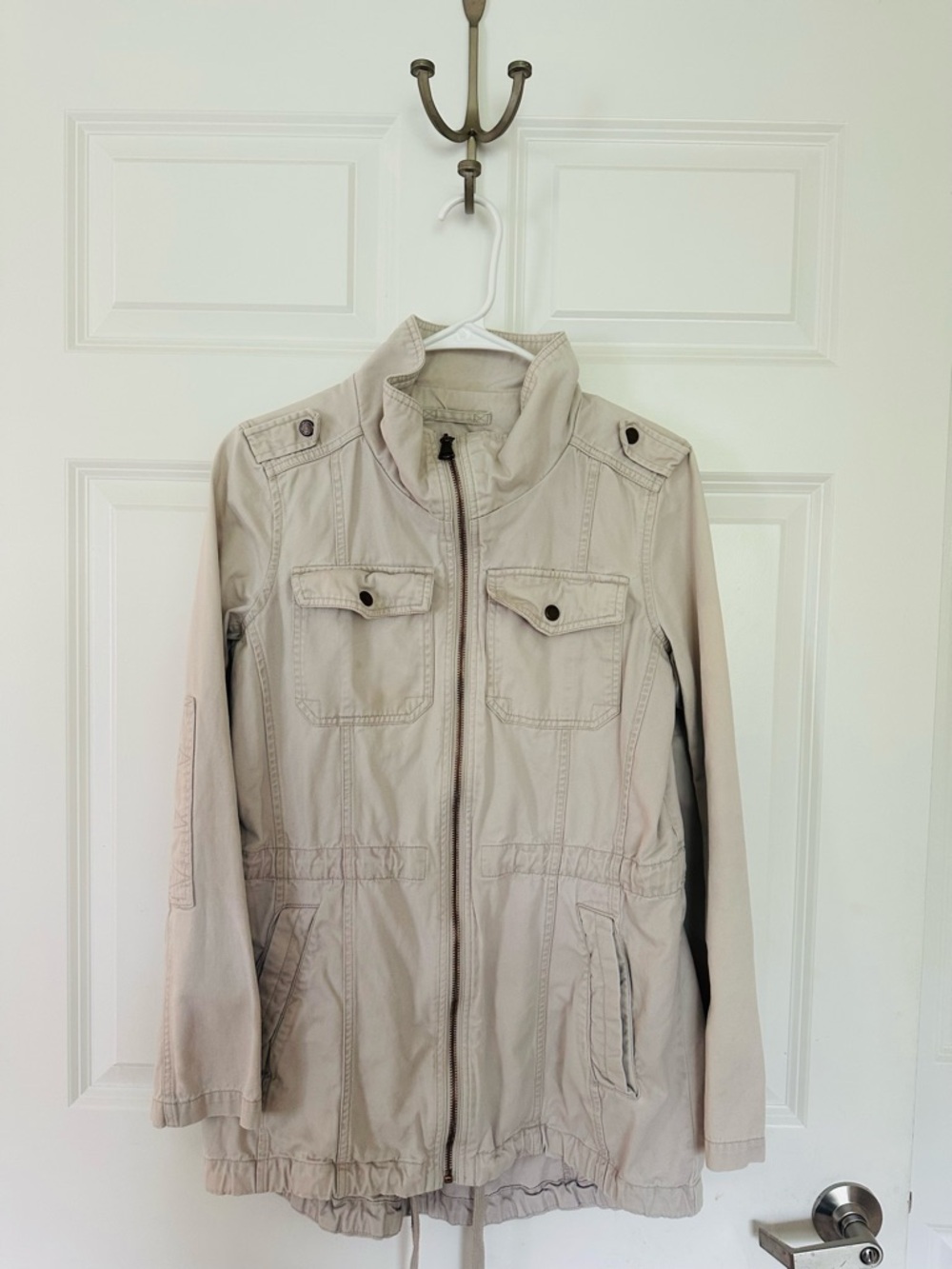 Light Beige Women's Utility Field Jacket - Casual Zip Front